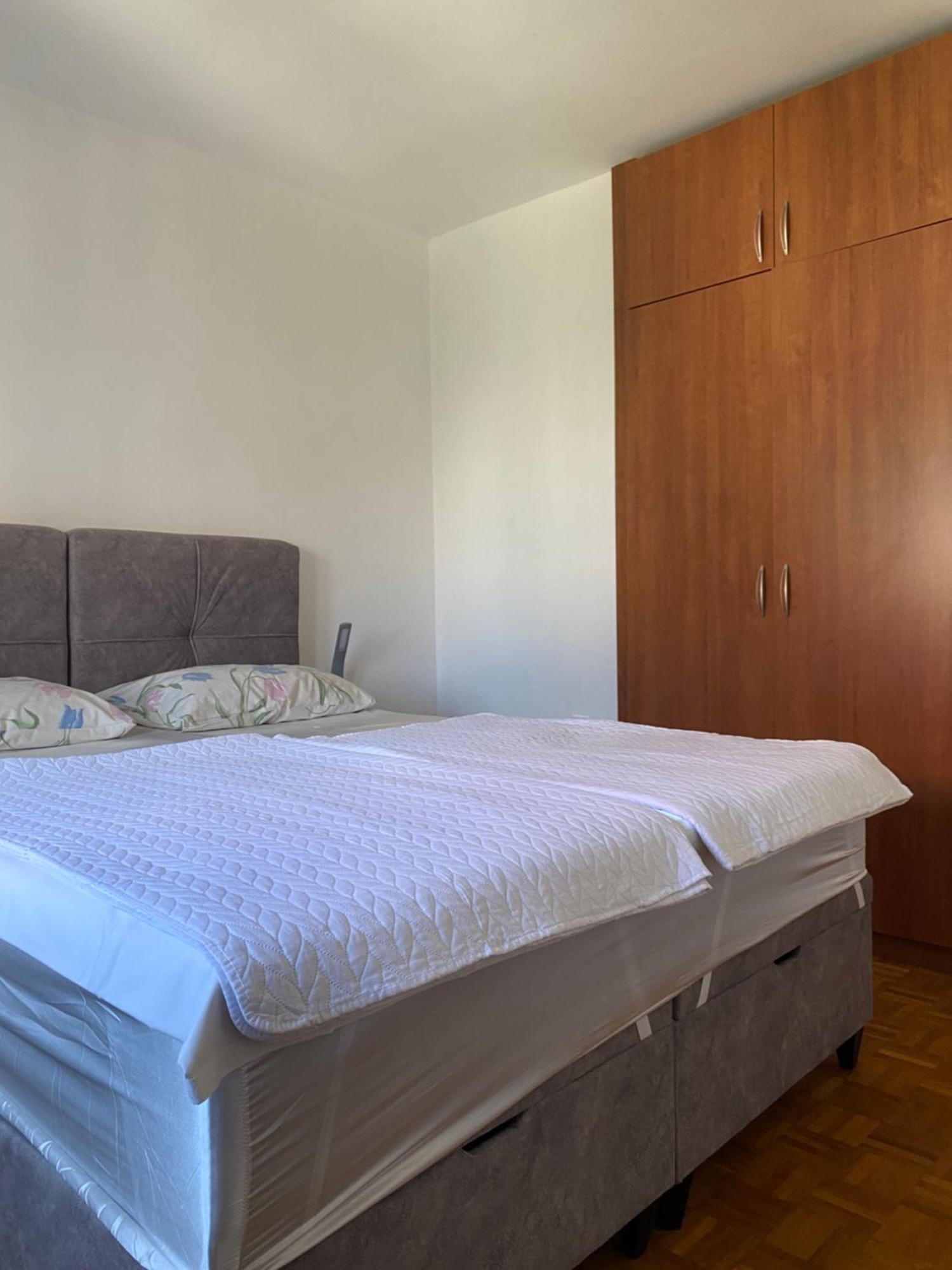 Apartments Zara Εξωτερικό φωτογραφία